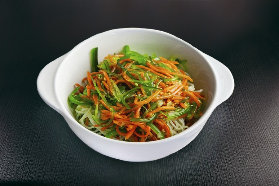 ����� ����